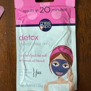 Pink Detox Sheet Mask Skincare